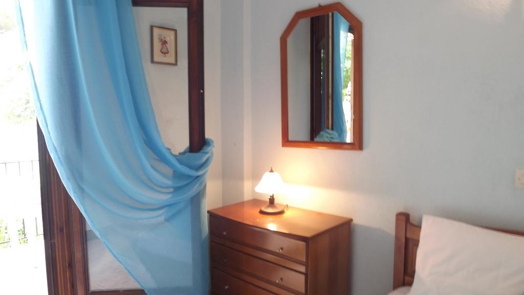 Pefka Studios & Apartments Vourvourou Bagian luar foto